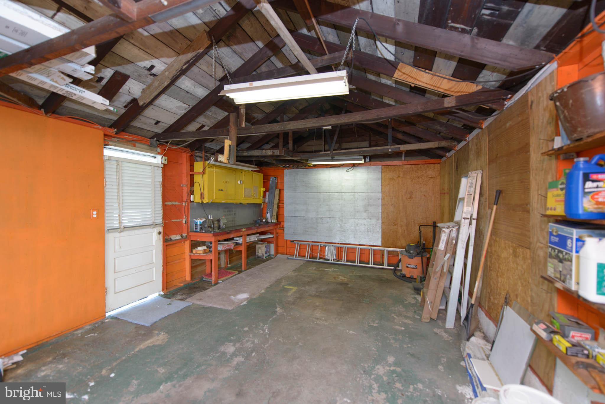 11 Fairway Road Baltimore, MD 21221 - Photo 30 of 30 Garage