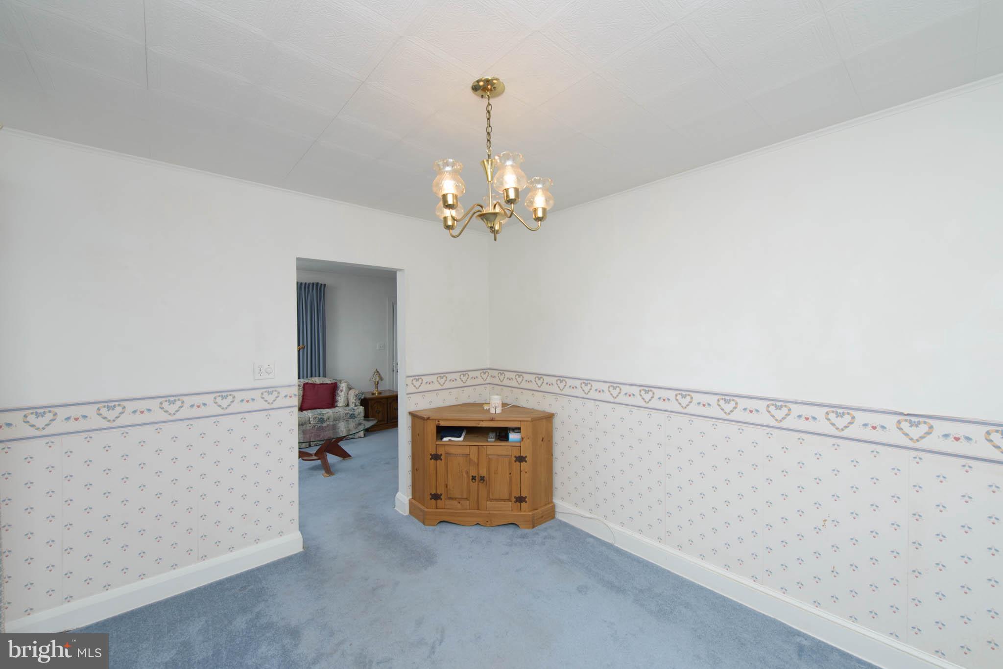 11 Fairway Road Baltimore, MD 21221 - Photo 9 of 30 Dinning Room