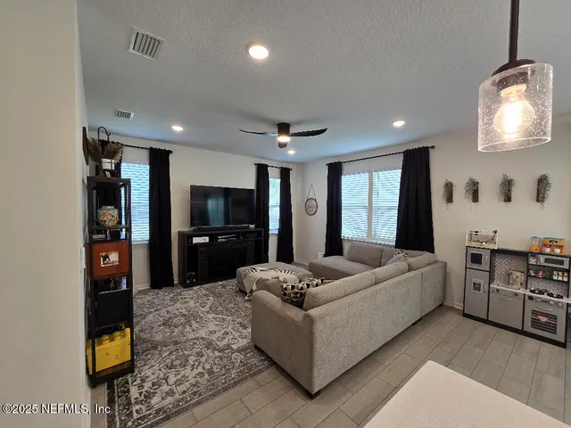 $359,900 | 7233 Mahogany Run Drive, Jacksonville, FL 32244