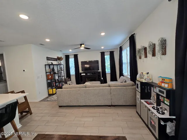 $359,900 | 7233 Mahogany Run Drive, Jacksonville, FL 32244