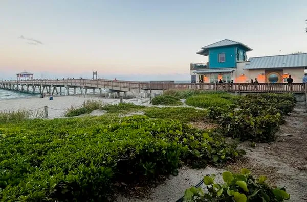 $649,900 | 818 Southeast 9th Terrace, Deerfield Beach, FL 33441