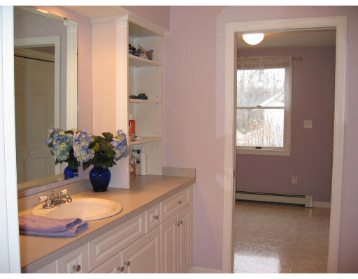 27 11th Avenue Scituate, MA 02066 - Photo 6 of 7 Gallery Image 6
