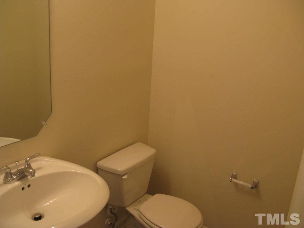 4616 Queen Pierrette Street Raleigh, NC 27610 - Photo 7 of 19 Gallery Image 7