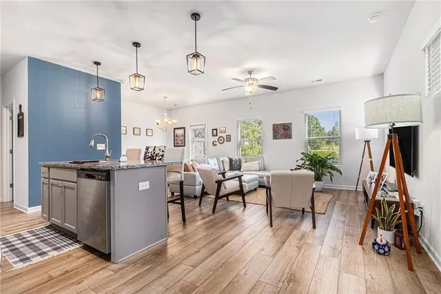 a view of a kitchen and dining room