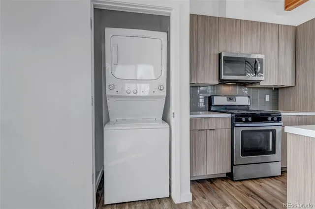 a view of a house with a white house