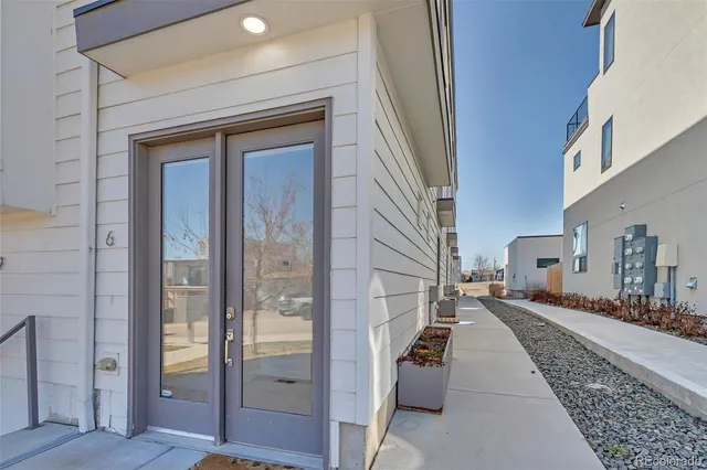 a view of front door and porch