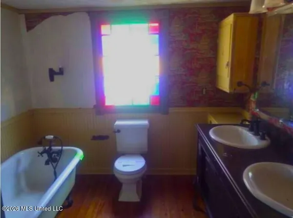 $107,500 | 8950 Highway 35, Forest, MS 39074