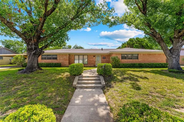 $238,900 | 1813 King Cole Drive, Waco, TX 76705