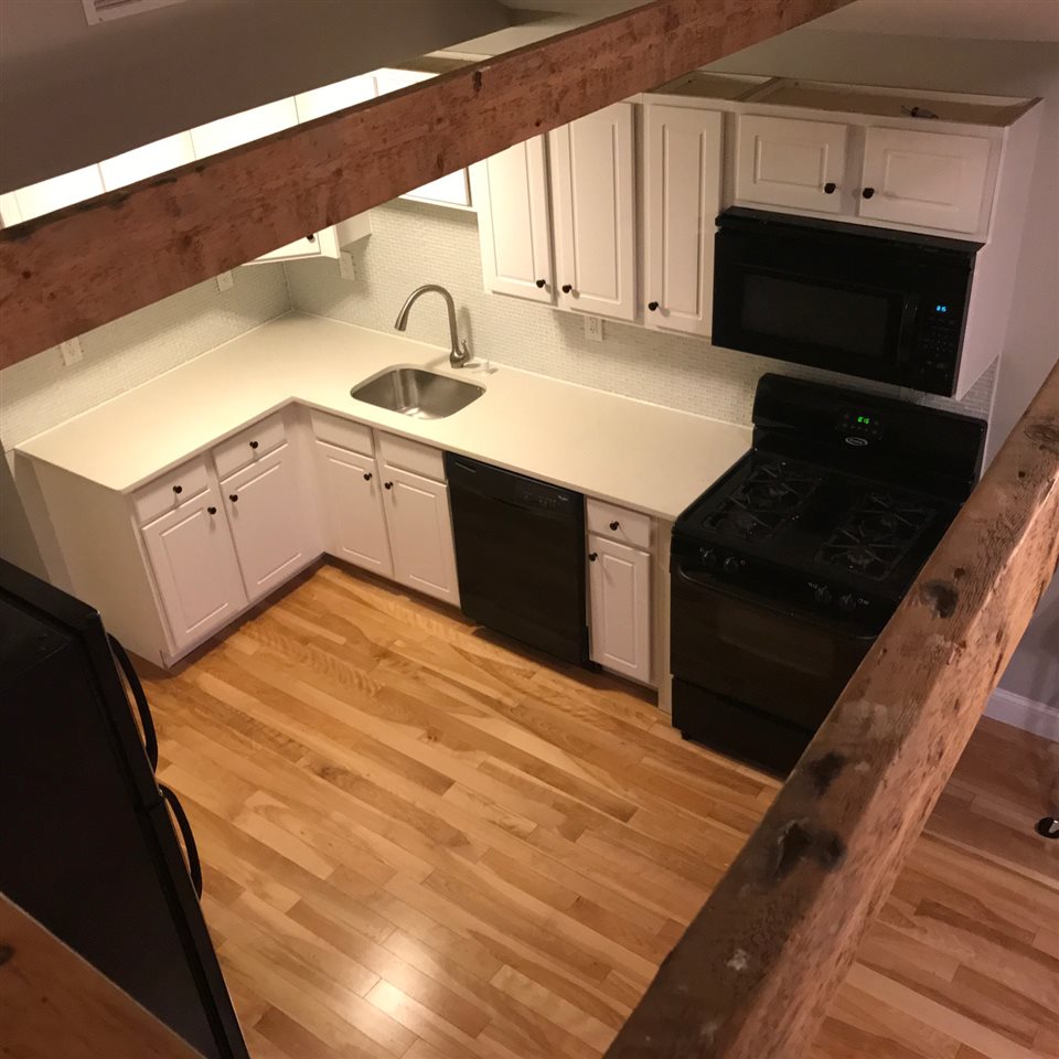 426 Chestnut Street Manchester, NH 03101 - Photo 1 of 38 Gallery Image 1