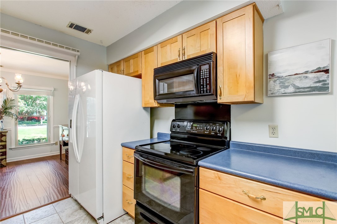 19 Tidewater Road Savannah, GA 31406 - Photo 12 of 32 Gallery Image 12