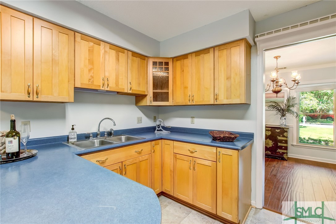 19 Tidewater Road Savannah, GA 31406 - Photo 10 of 32 Gallery Image 10