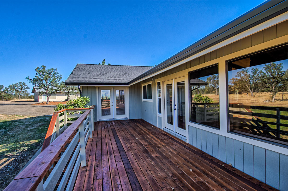 10735 Beaver Road Oak Run, CA 96069 - Photo 11 of 77 beaver-163