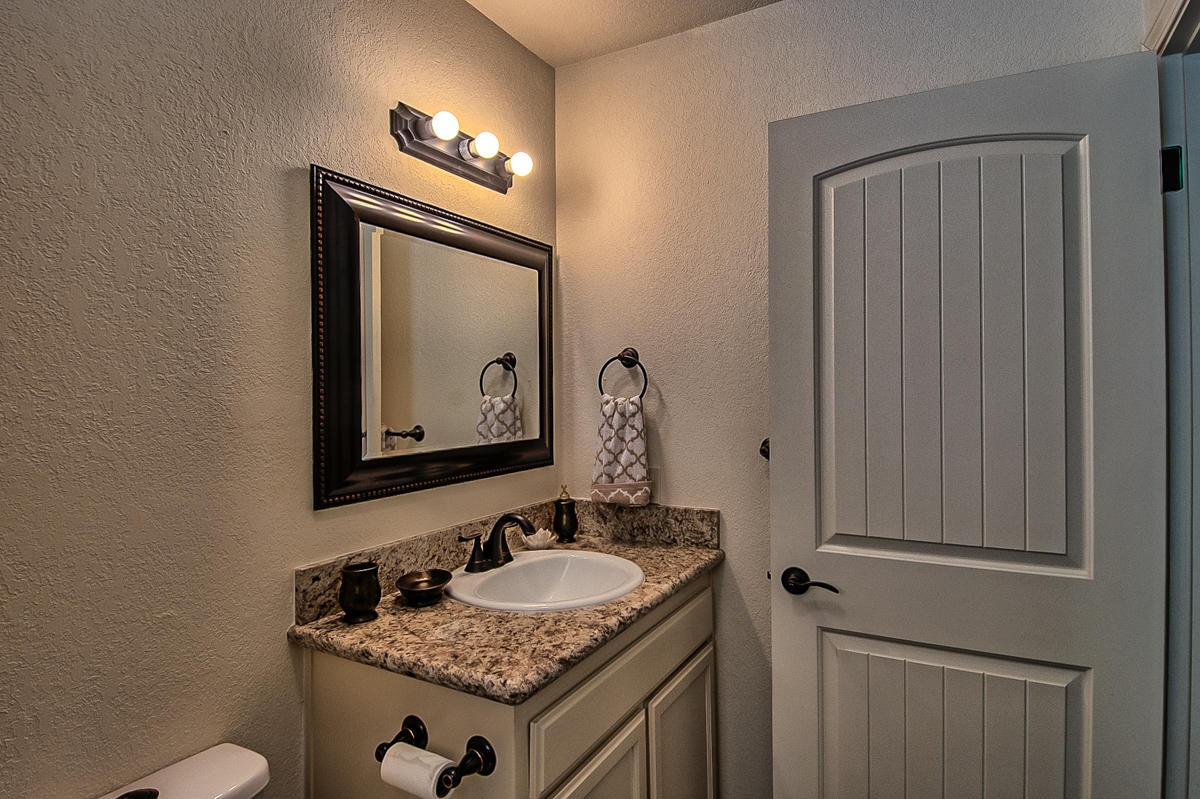 10735 Beaver Road Oak Run, CA 96069 - Photo 21 of 77 beaver-154