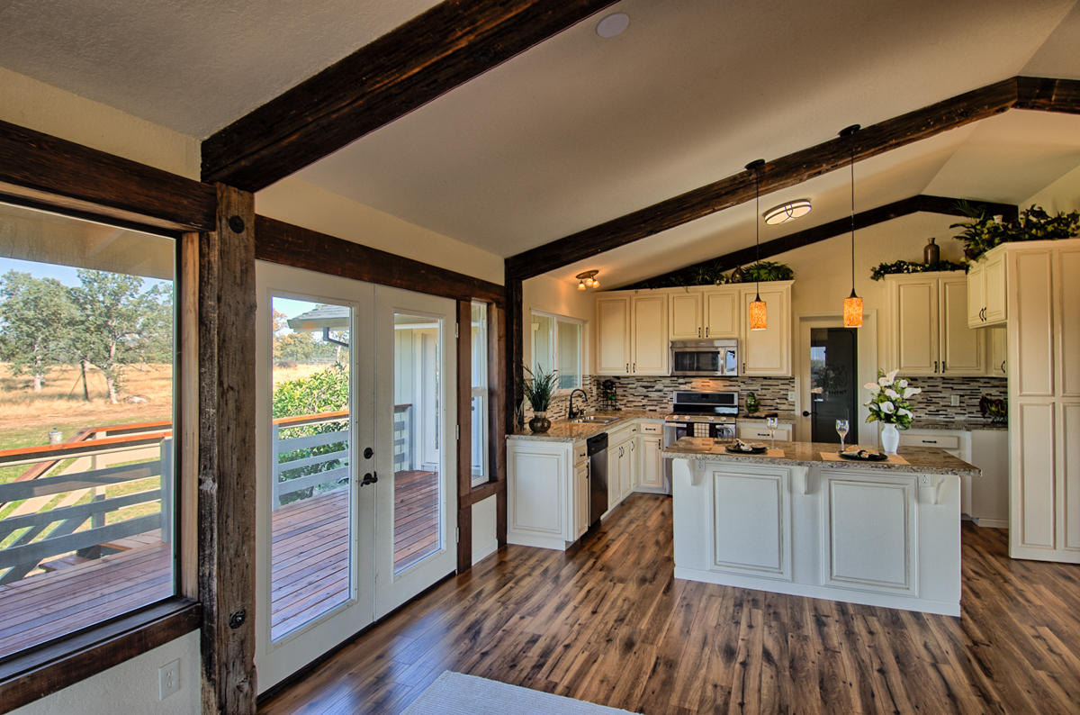 10735 Beaver Road Oak Run, CA 96069 - Photo 4 of 77 beaver-134