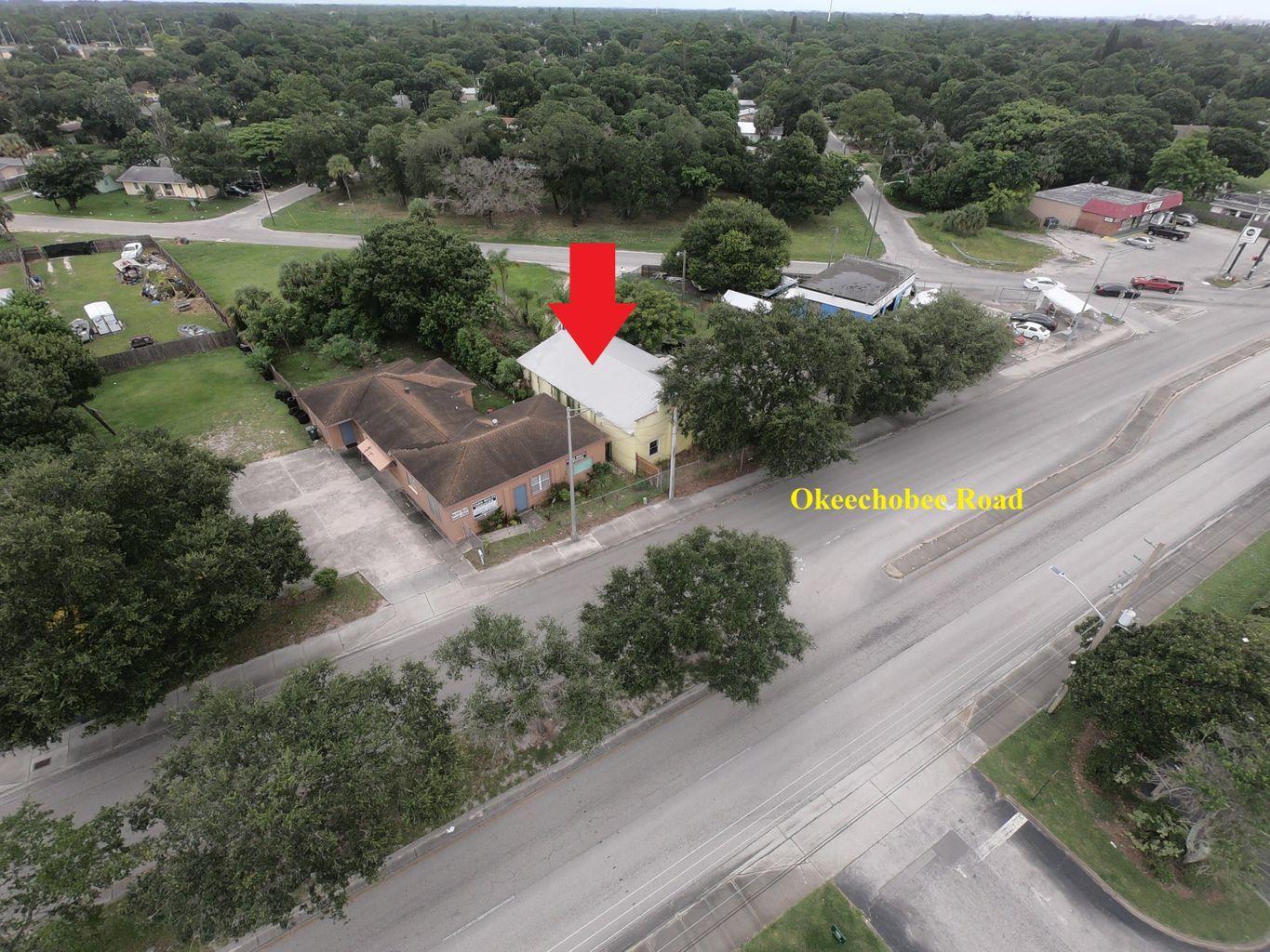 2208 Okeechobee Road Fort Pierce, FL 34950 - Photo 3 of 6 Overhead