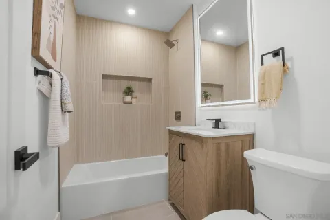 $1,850,000 | 3296 Talbot Street, San Diego, CA 92106