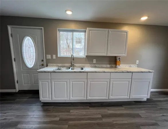 $199,999 | 200 Henry Street, Montour, NY 14865