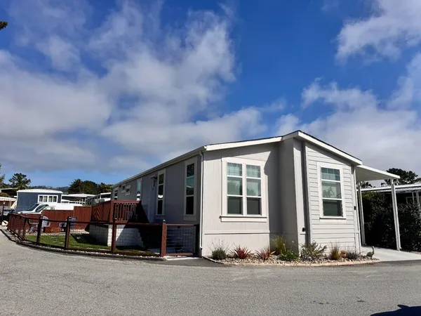 $599,000 | 12 Pelican Circle, Unit 12, Half Moon Bay, CA 94019