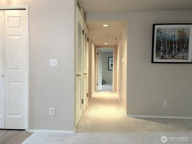 $528,888 | 250 Northwest Dogwood Street, Unit C201, Issaquah, WA 98027