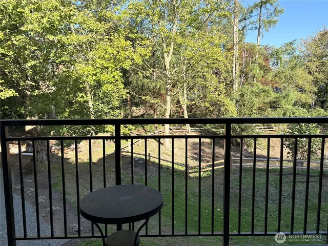 $528,888 | 250 Northwest Dogwood Street, Unit C201, Issaquah, WA 98027