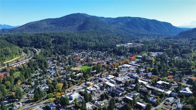 $528,888 | 250 Northwest Dogwood Street, Unit C201, Issaquah, WA 98027