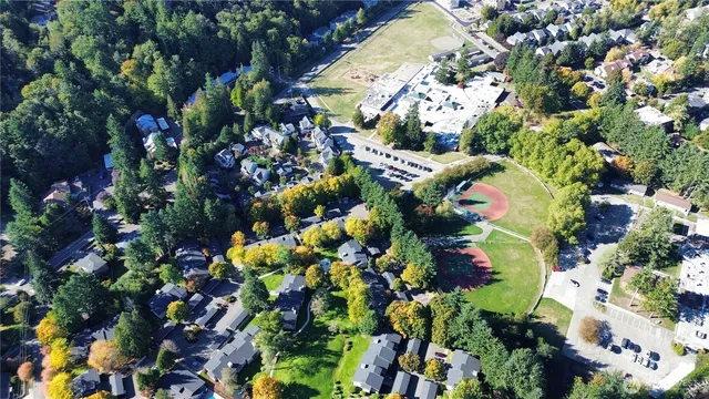 $528,888 | 250 Northwest Dogwood Street, Unit C201, Issaquah, WA 98027