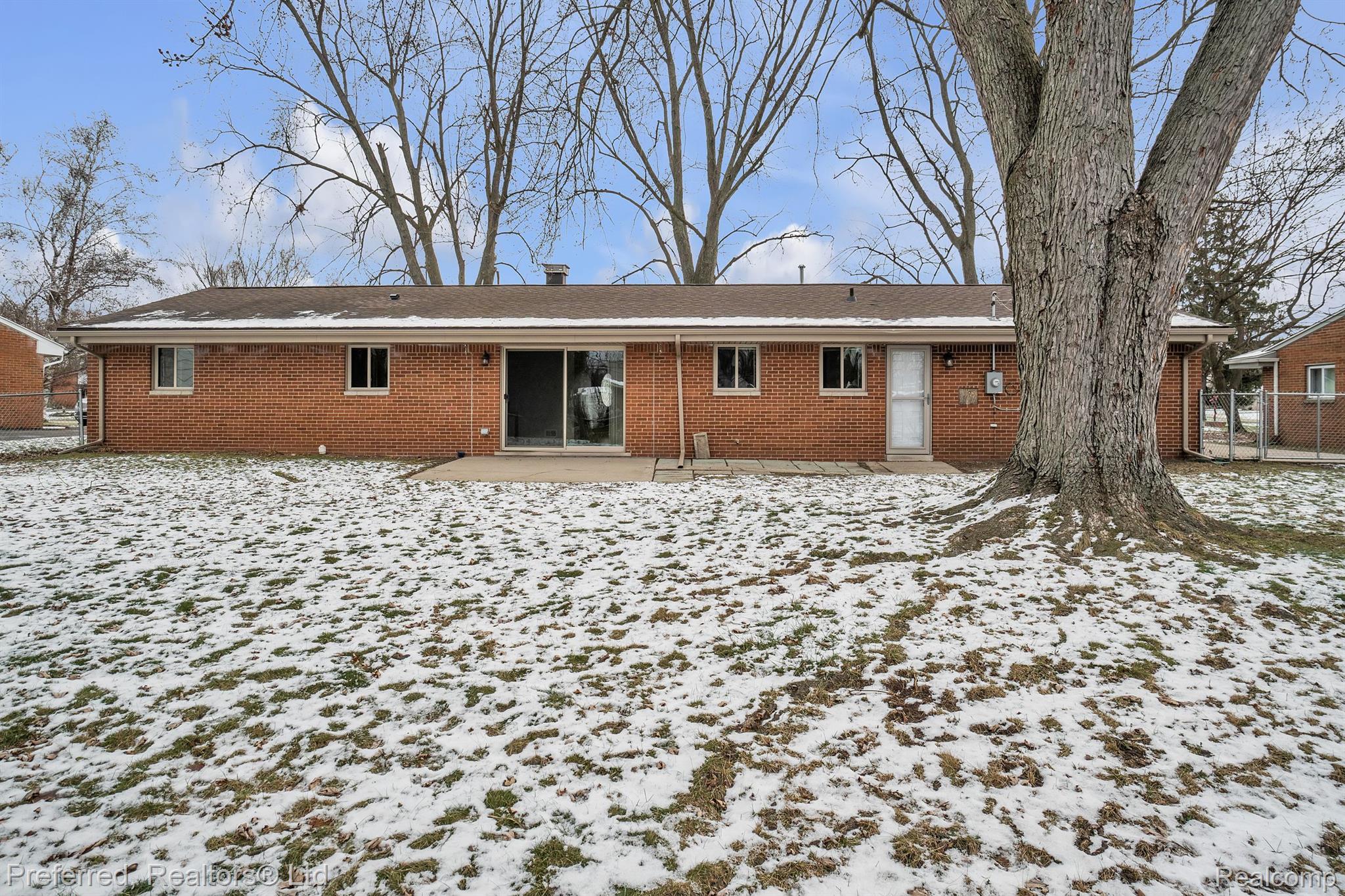 23685 Ripple Creek Novi, MI 48375 - Photo 32 of 40 Gallery Image 32