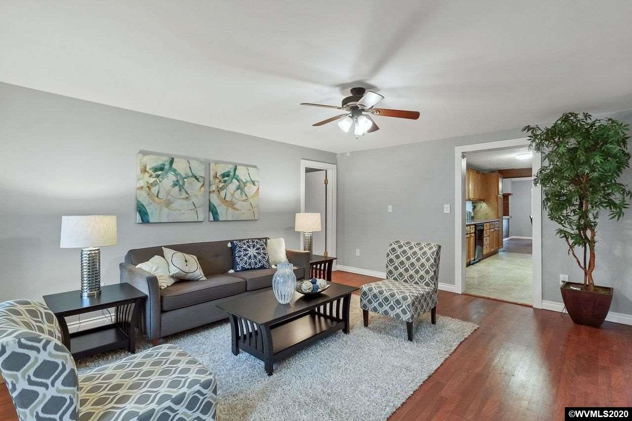 6691 Macleay Road Southeast Salem, OR 97317 - Photo 2 of 38 Gallery Image 2