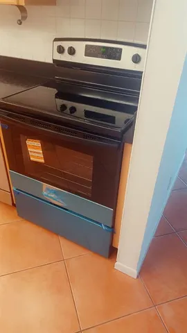 a close view of stove