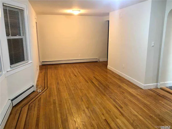 $3,700 | 1 Allen Street, Unit 1, Lynbrook, NY 11563