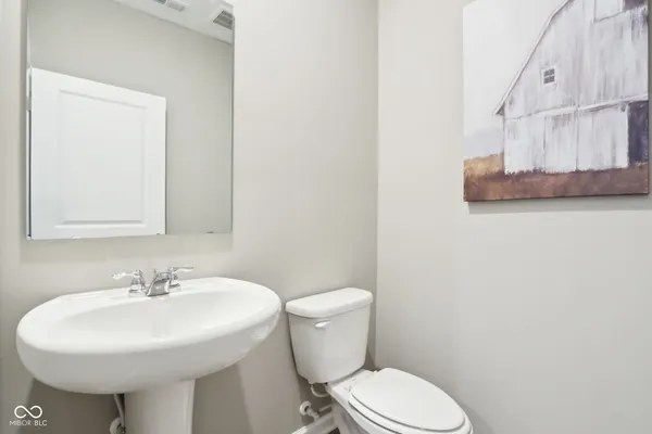 $366,900 | 1615 Henry Street, Fortville, IN 46040