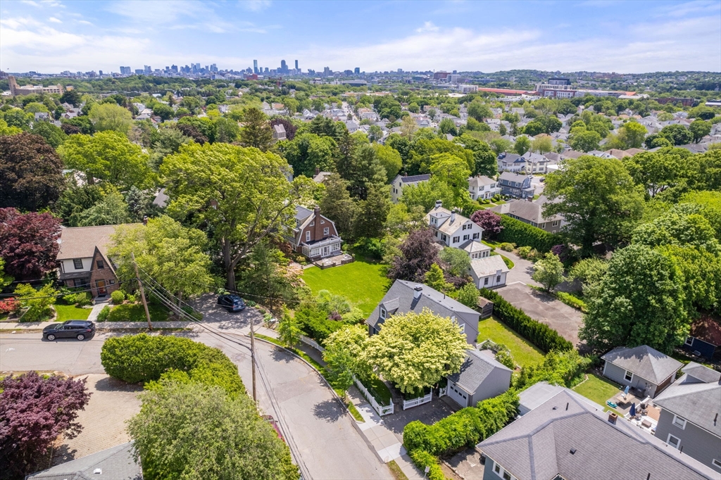 107 Stoneleigh Road Watertown, MA 02472 - Photo 41 of 42 a view of a city