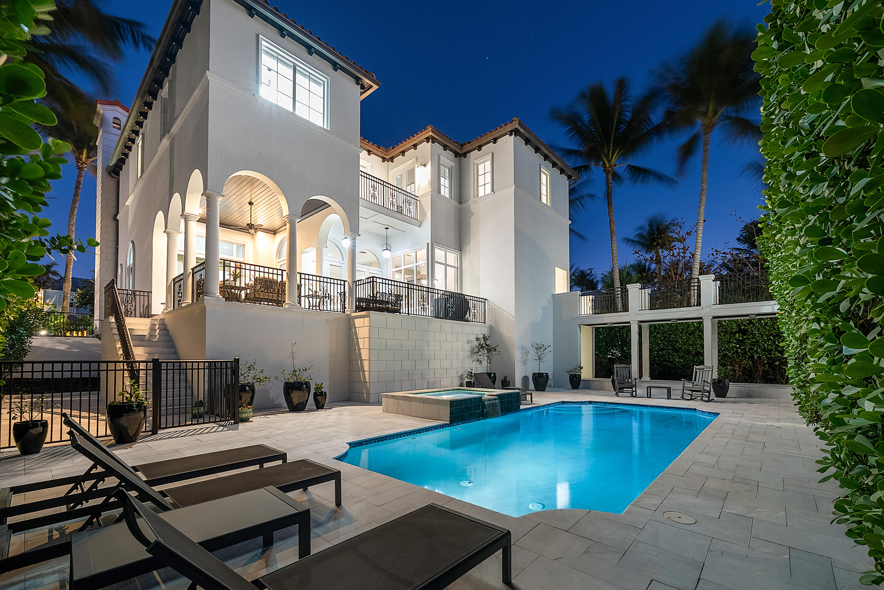 6102 North Ocean Boulevard Ocean Ridge, FL 33435 - Photo 3 of 86 Back Twilight