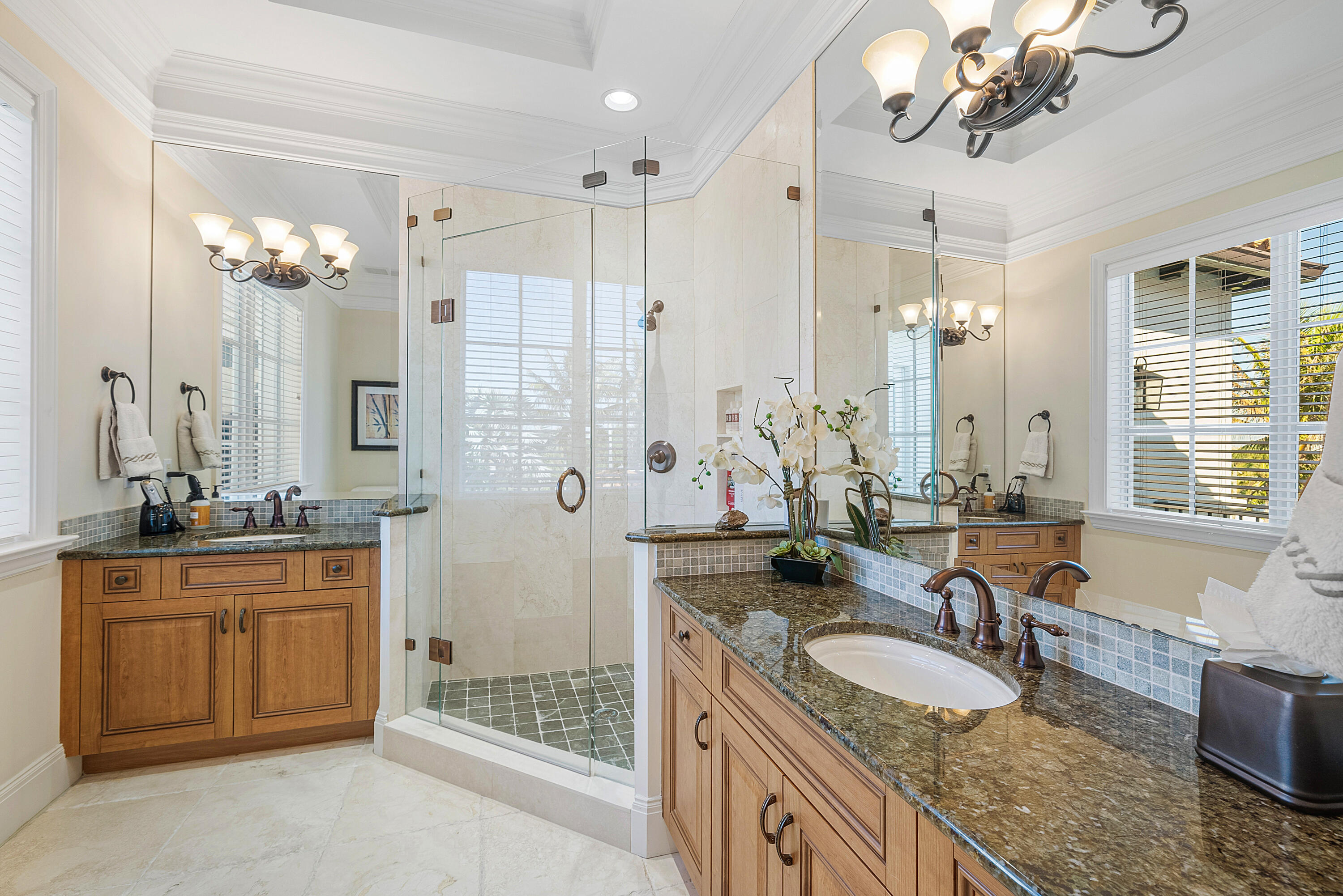6102 North Ocean Boulevard Ocean Ridge, FL 33435 - Photo 66 of 86 Bathroom 3