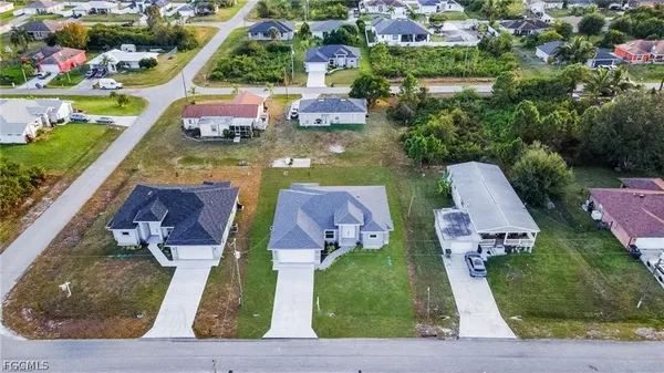 $2,350 | 3719 16th Street West, Lehigh Acres, FL 33971