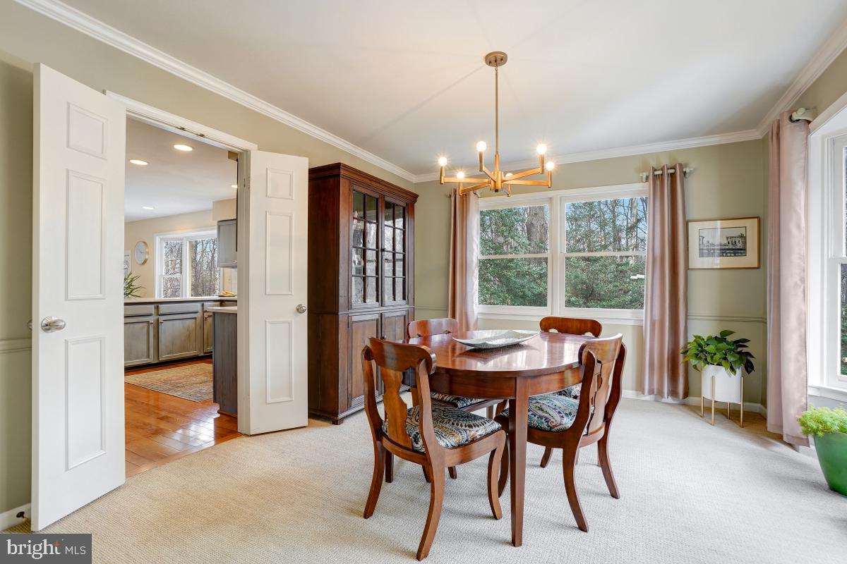 11628 Deer Forest Road Reston, VA 20194 - Photo 13 of 50 Dining Room with Kitchen Access