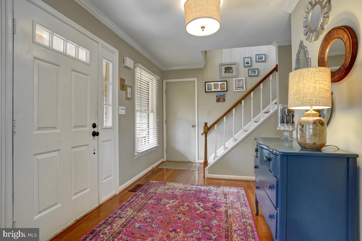 11628 Deer Forest Road Reston, VA 20194 - Photo 8 of 50 Gallery Image 8
