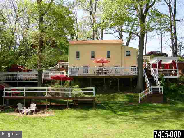 185 Canal Road York, PA 17406 - Photo 1 of 25 Gallery Image 1