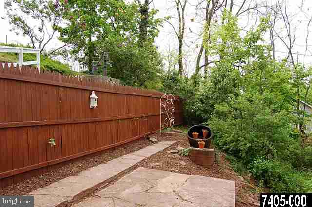185 Canal Road York, PA 17406 - Photo 21 of 25 Gallery Image 21