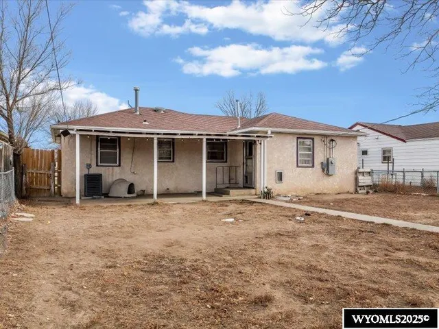 $139,000 | 1834 East E Street, Torrington, WY 82240