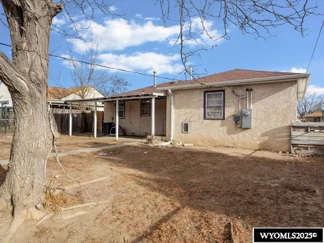 $139,000 | 1834 East E Street, Torrington, WY 82240