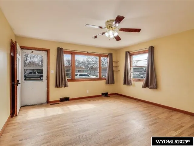 $139,000 | 1834 East E Street, Torrington, WY 82240