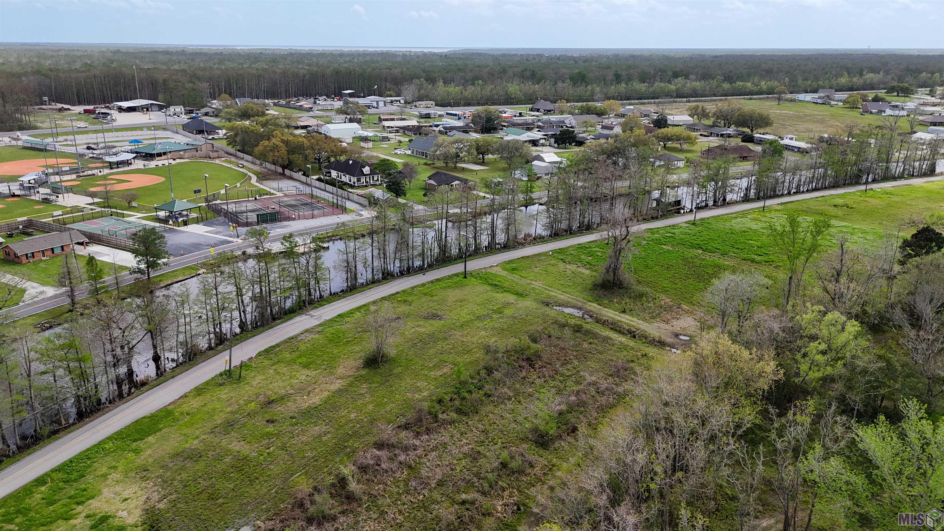 634 Bayou Drive Pierre Part, LA 70339 - Photo 11 of 13