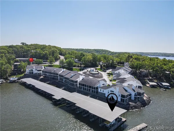 $785,000 | 51 Bay Hill Court, Lake Ozark, MO 65049