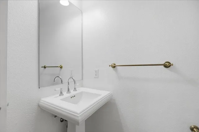 $868,000 | 201 San Antonio Place, San Jose, CA 95116