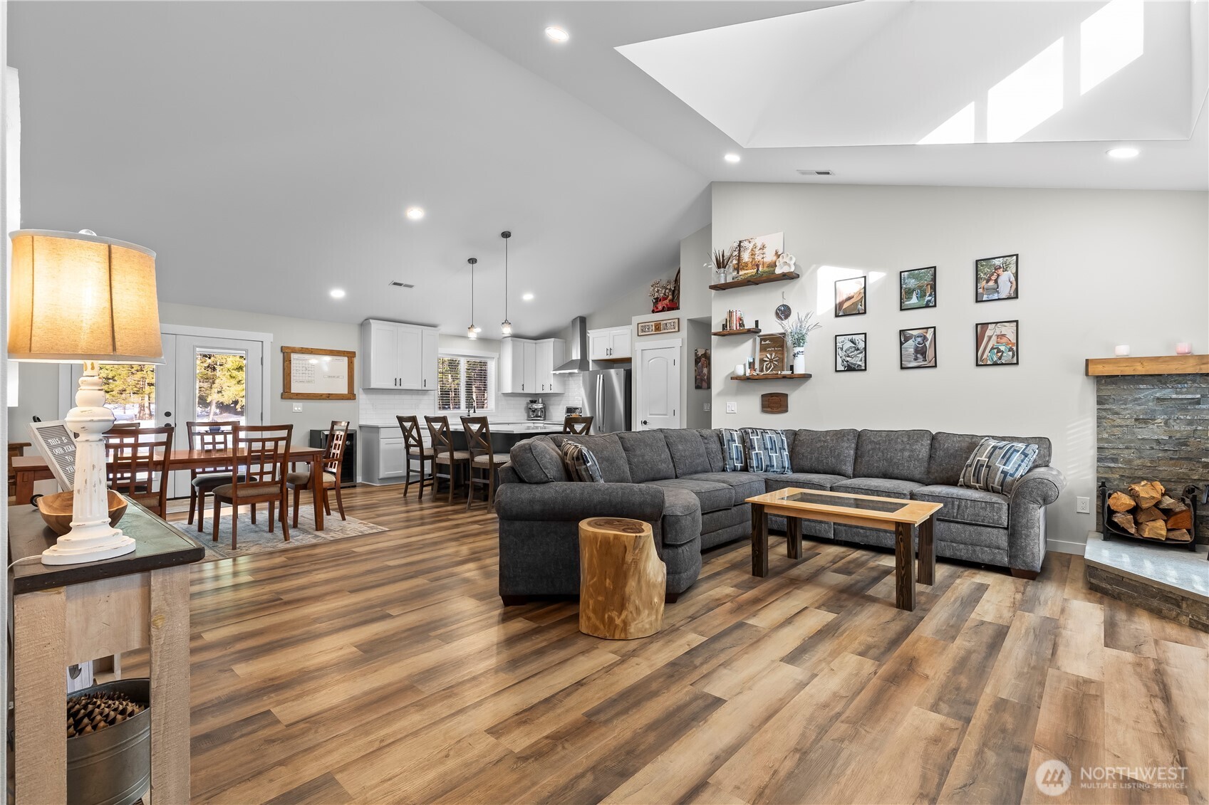 971 Old Cedars Road Cle Elum, WA 98922 - Photo 3 of 39 a living room with furniture and a wooden floor