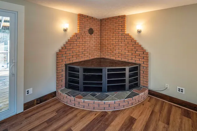 $739,900 | 25 Mill Road, Kingston, NH 03848