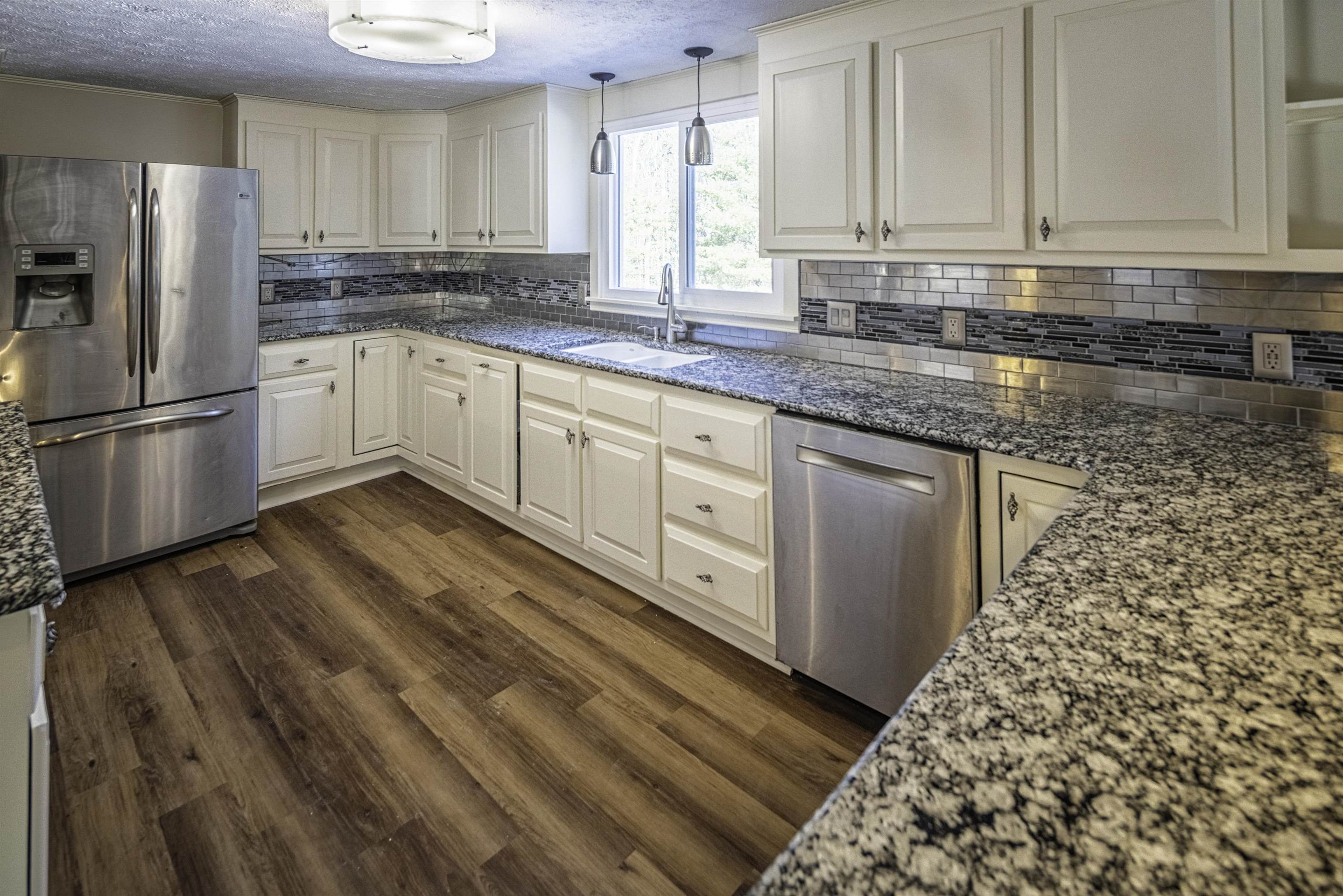 25 Mill Road Kingston, NH 03848 - Photo 14 of 51