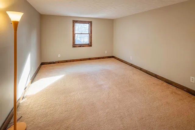 $739,900 | 25 Mill Road, Kingston, NH 03848