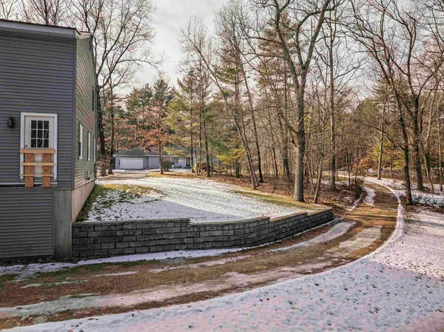 $739,900 | 25 Mill Road, Kingston, NH 03848